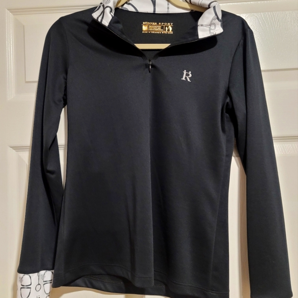 NWOT Ronner Equestrian Perfect Top, size medium